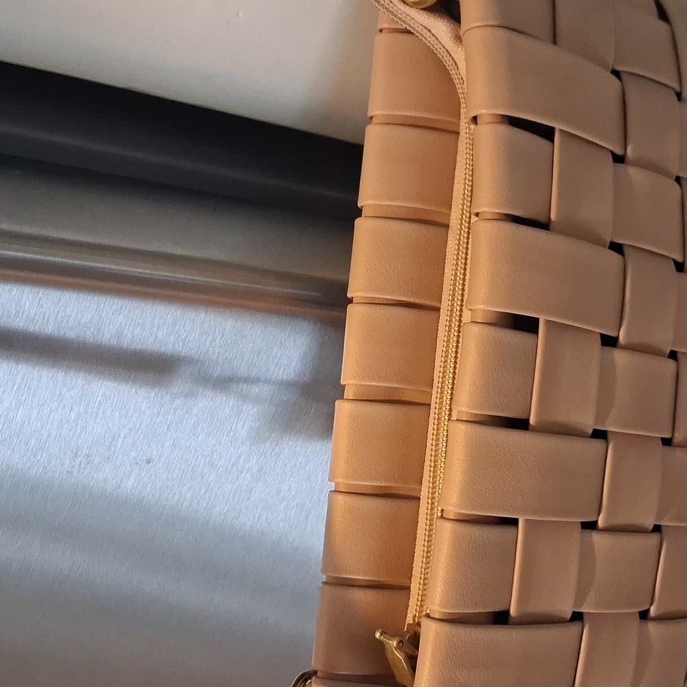 Tan Woven Crossbody Bag with Gold Chain - Picture 4 of 4